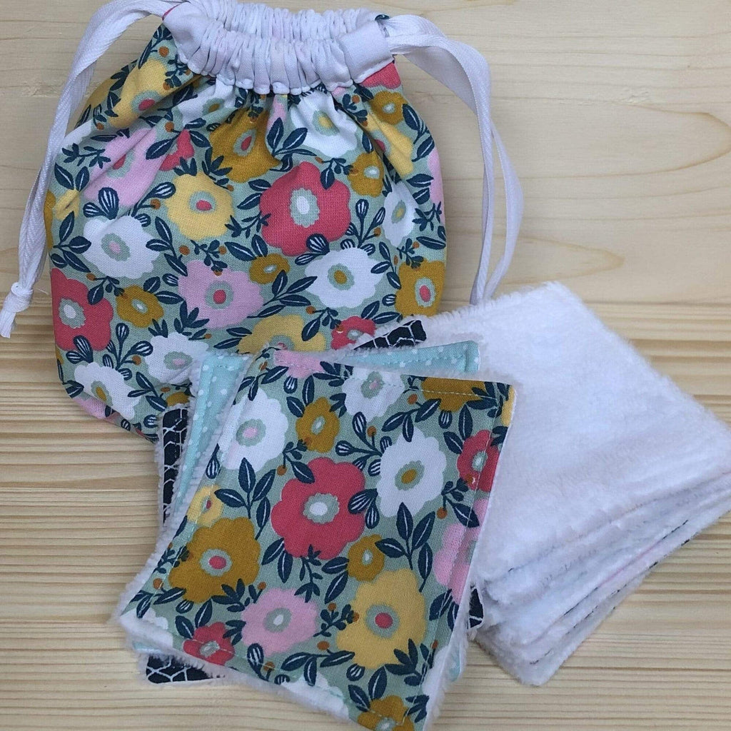 Lot de 10 démaquillettes et son pochon "Fleuri" Joli Tintamarre vrac-zero-dechet-ecolo-balma-gramont