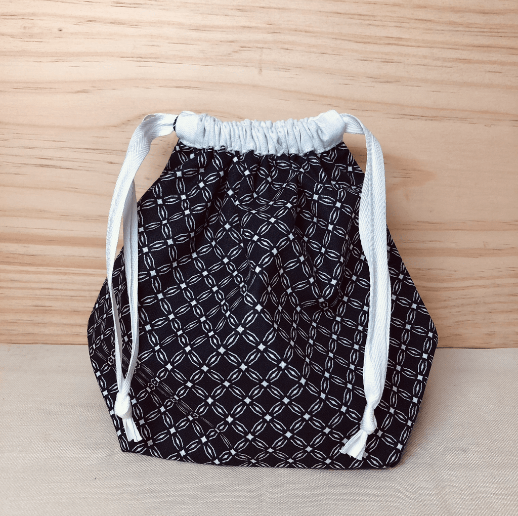 Pochette cadeau "Losanges" bleu marine Joli Tintamarre vrac-zero-dechet-ecolo-balma-gramont